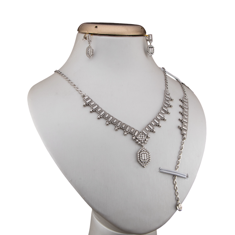 سرویس تراش سفید